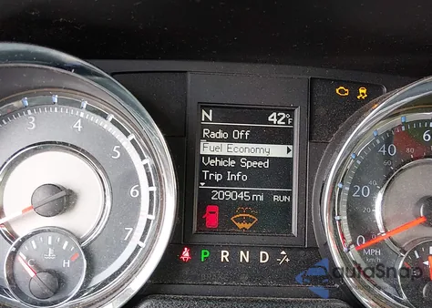 2014 Chrysler Town & Country Touring from USA, damaged, VIN 2C4RC1BG1ER445178